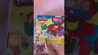 Mia & Rylie Toy Review: Play-Doh Cash Register Toy with 4 colors PlayDoh