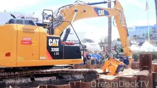 CATERPILLAR EXCAVATOR DEMO SHOW @ CONEXPO LAS VEGAS