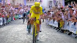 Tadej Pogacar Drops the Hammer on Montmartre | Tour de France 2026 Stage 21
