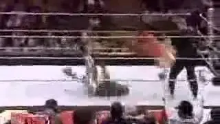 Marcus Cor Von Hits The Pounce