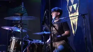JOHNNY HOY AND THE BLUEFISH - LIVE at The Fallout Shelter