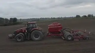 Case Magnum 370 CVX + Horsch Pronto 6KE