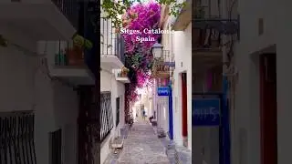 Explore Sitges:  A Charming Coastal Gem in Catalonia, Spain! #sitges #megustatu #beach #travel