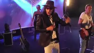 Doctor-U und US Partyband