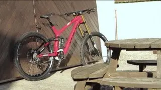 DirtTV: World Exclusive First Ride 2015 Trek Session 9.9
