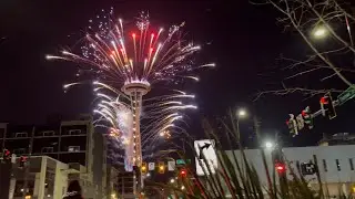 2022 NEW YEAR EVE  FIREWORKS AT THE SPACE NEEDLE  SEATTLE  USA