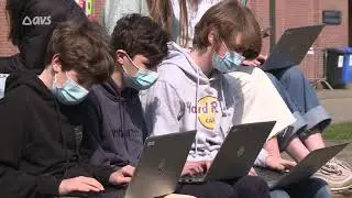 College Ten Doorn: Nieuwe voornamen en iedereen een laptop