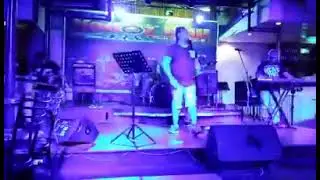 Black Dog... By: Led Zeppelin... Bass Cover... No Copyright Infringement Intended...