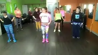 SUPE PERDER CUMBIA DANCE ZUMBA CON CHIO la sabrosura
