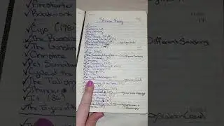 Picking out my next Stephen King book 🤗