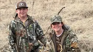 Shawna&rsquo;s first buck, getting #permission and #jumping #fences! Great dog work, lots of distractions
