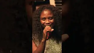 BARBARA SINGS 