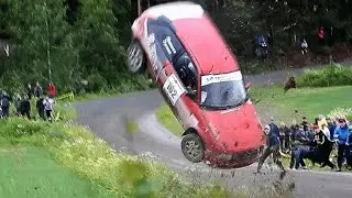 Les 31 collisions les plus fortes et dangereuses du Rallye