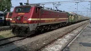 Superb Offlink:HOWRAH WAP-4 TVC Duronto Blasts Katpadi Jn!!!