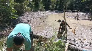 Keringkan Kolam Gedeng