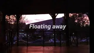 Floating away - ixtails