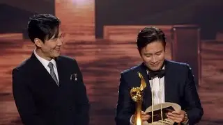 Lee Byung-hun and Lee Jung-jae presenting at Joy Awards 2026