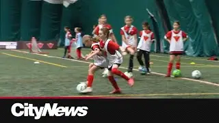 Canadian soccer legends host skills clinic