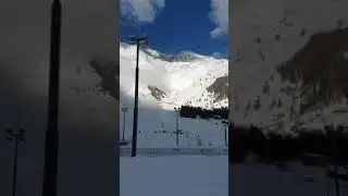 amazing avalanche in Saas Fee