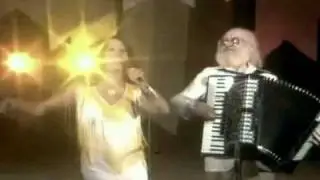 Sivuca e Clara Nunes - Feira de Mangaio (1978)