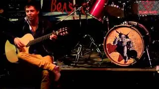 Nylon Maiden (Thomas Zwijsen) - Wasted Years - Blackmore Rock Bar - S&atilde;o Paulo 2013