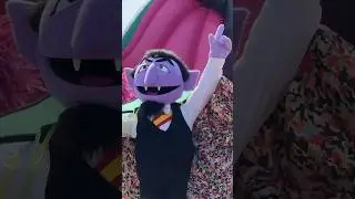 The Count&rsquo;s Halloween Spooktacular starts September 14! Boo&rsquo;s excited? #SesameStreet #Halloween