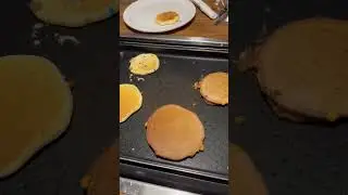 Unveiling the Breakfast Paradise: Slappycakes in Maui - Bucket List Alert!