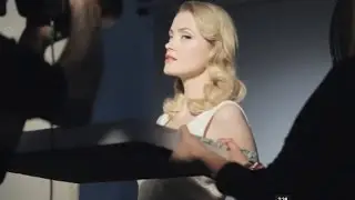 Making of COND&Eacute; NAST Douglas Magazine 