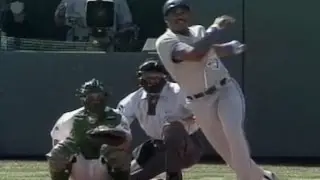 1992 ALCS Gm5: Winfield hits a solo homer in the 4th