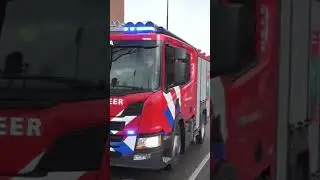 #Brandweer Gouda met GEKKE sirene! #shorts #funny #sirene #sigma #emegency #firetruck