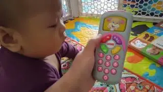 Пульт дистанционного управления Fisher-Price Laugh & Learn Sis' Remote для детей