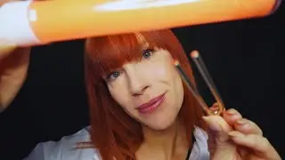 ASMR Doctor Roleplay - Entspannte Lichttherapie und Massage bei R&uuml;ckenschmerzen