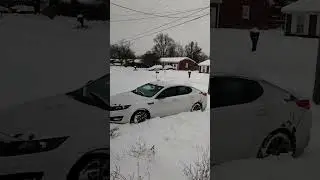 Snowed in. Now here comes the ice.#louisville #kentucky #snow