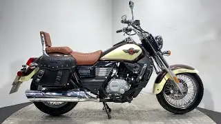 UM RENEGADE COMMANDO 125 2017 6K WALK AROUND