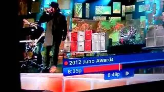 K'Naan slips, falls & dies Juno awards 2012 Canada