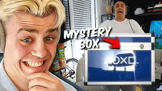 PAPAPLATTE &ouml;ffnet geheime XXL MYSTERY BOX von Playstation!