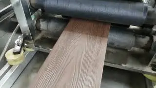 Good quality PVC WPC CO-extrusion decking online 3D embossing extruder machine for Poland customer