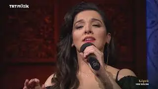 Senem Akdemir, Ahmet Tuzlu - Bir Sabah Uğradım Göl Kenarına