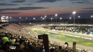 2016 Richmond Federated Auto Parts 400 - 4 Wide Fan Tribute
