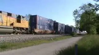 Q132 moves east with UP units