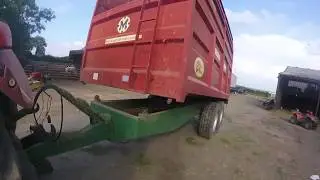 Silaging 2018 Head Strap Hauling Grass Back To Farm Case IH 140 (GoPro)