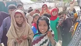 Poor children's lives! || Naiki ka kam kia hum nai ||#khulood fazal #vlog#poor #villagelife