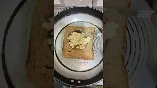 bread mewa #food #fryingfood #tendingshots