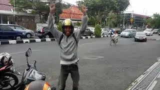 Bahagia sak mampune #dagelanhelmchallenge