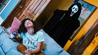 El asesino Ghostface está detrás de ti | Scream. Grita | Clip en Español