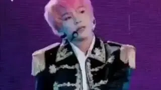 كيم تايهيونغ على اغنية ( اول عشگ ❤) 👇