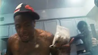 93Gas Mic,BoLuvMoney,ced2Much,narleey