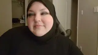 Foodie Beauty Mocks her Religion by Being High as a Kite&hellip;