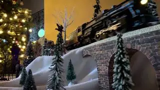 2018 2019 Christmas Village Dept 56 with Lionel Polar Express Flyerchief
