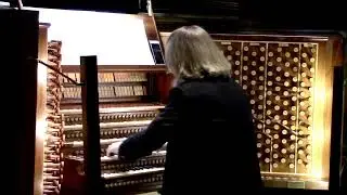 Rondeau (Mouret) - Masterpiece Theatre - Christoph Bull on The Great Organs of First Church